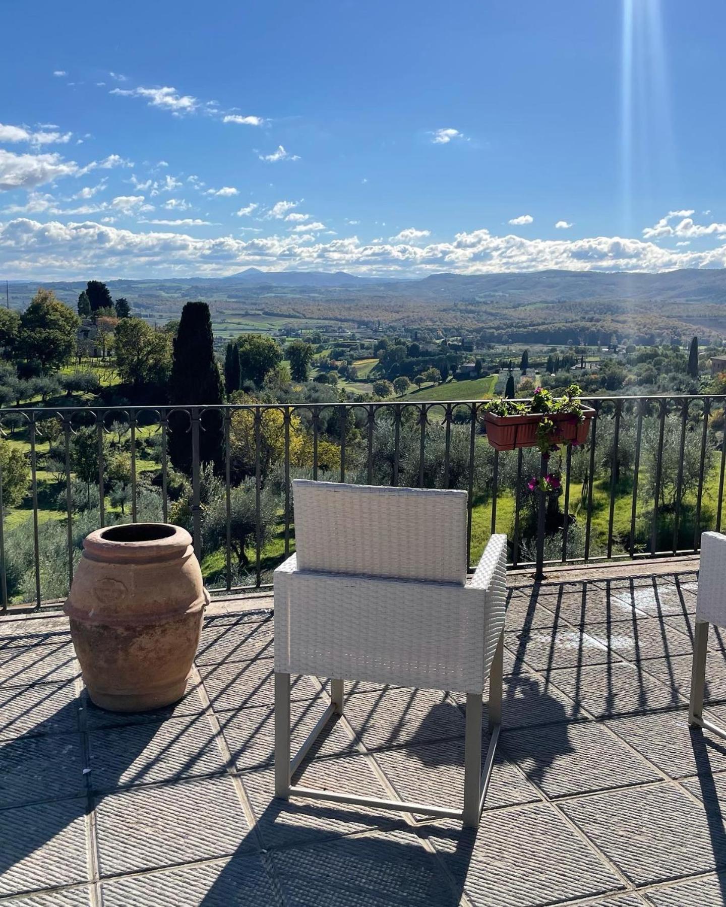 Resort Panoramico Canale Suite - Private Parking - Natural Park Sinalunga Εξωτερικό φωτογραφία